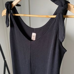 Knot Your Average Romper XS - Smash + Tess NWT